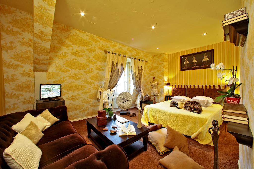 Logis Hotel Hostellerie Saint-Jacques ห้อง รูปภาพ