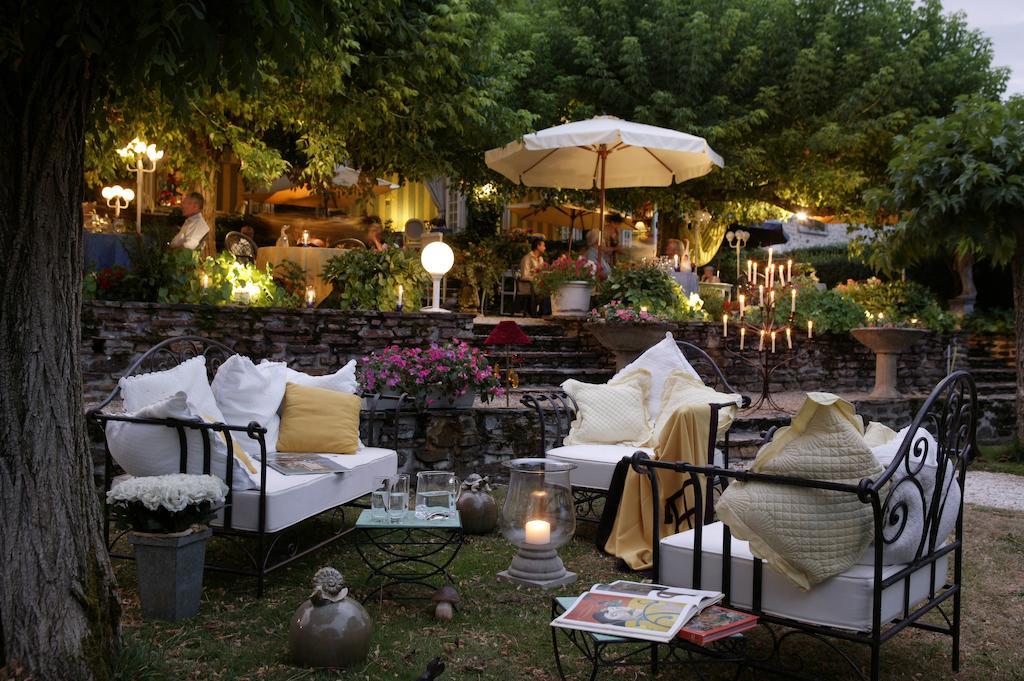 Logis Hotel Hostellerie Saint-Jacques ร้านอาหาร รูปภาพ